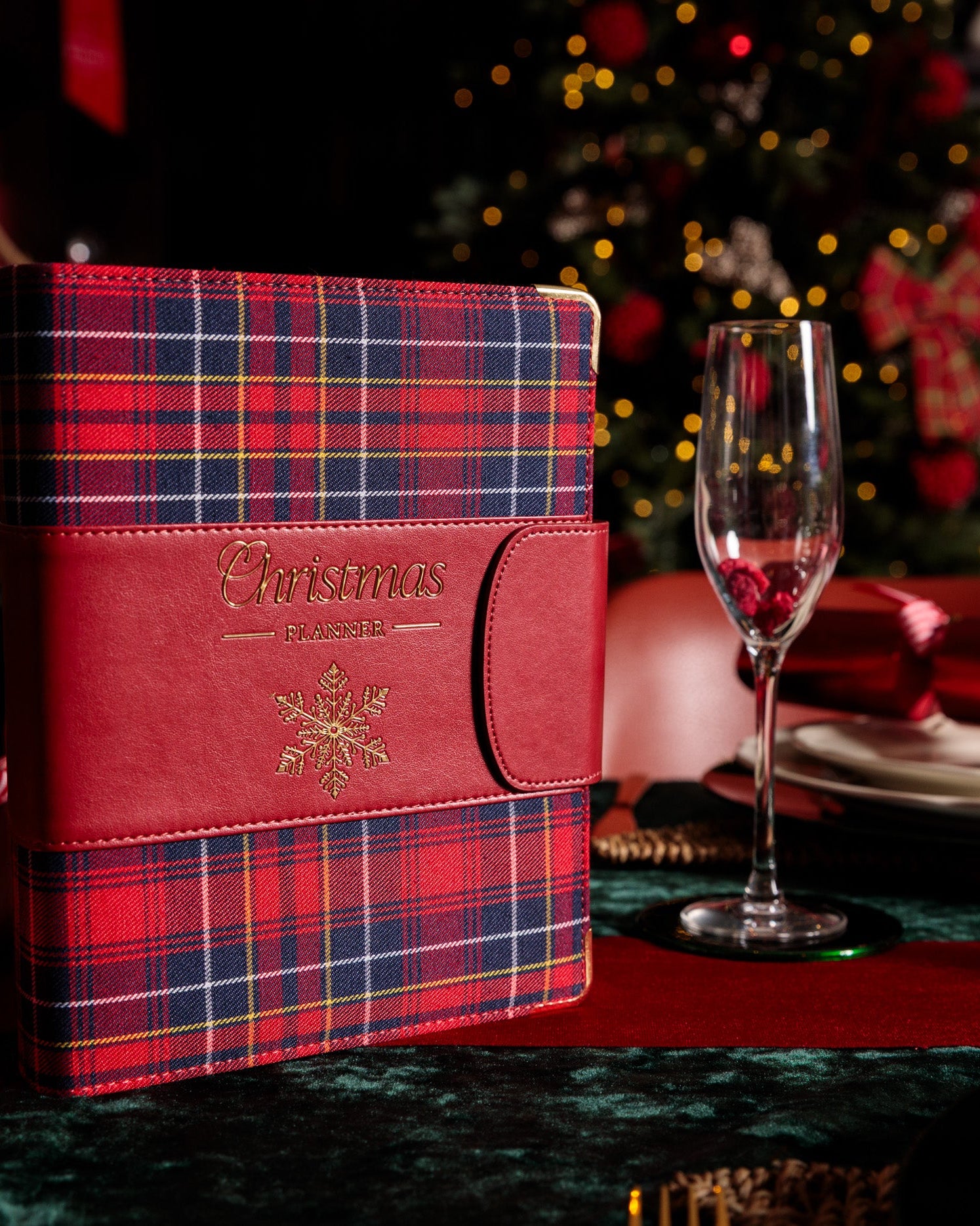 Everlasting Tartan Christmas Binder