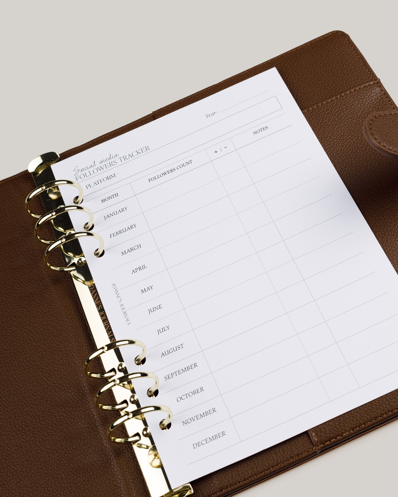 Social Media Followers Tracker